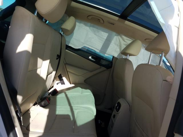 Volkswagen Tiguan S 2012