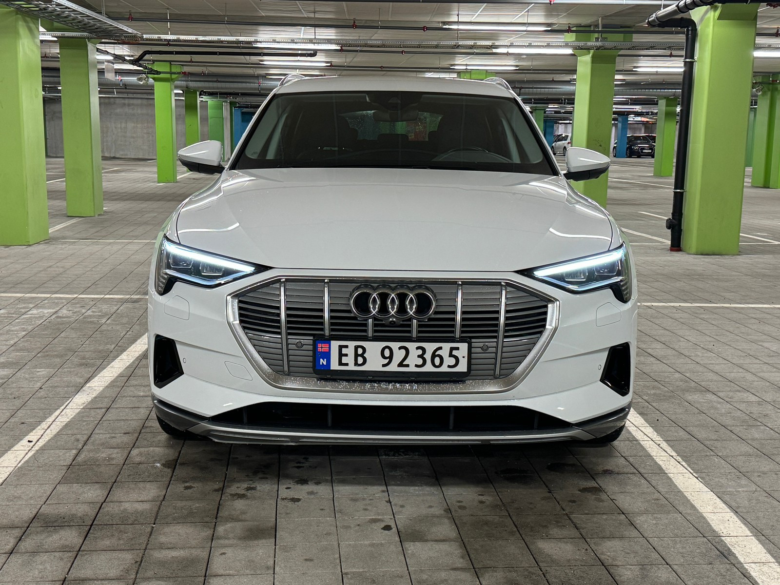 Audi e-tron