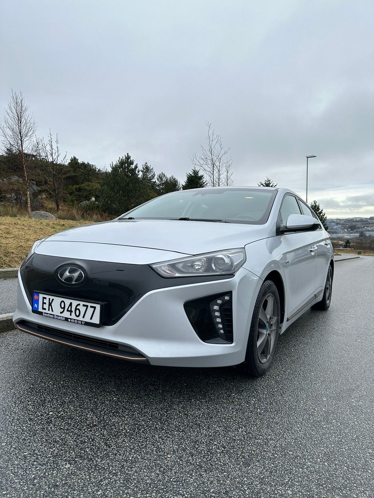Hyundai IONIQ
