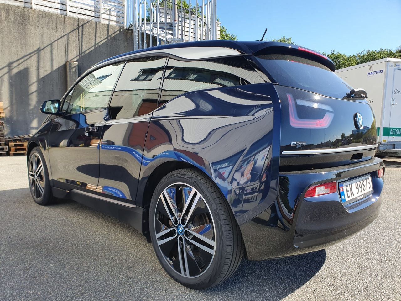 BMW i3