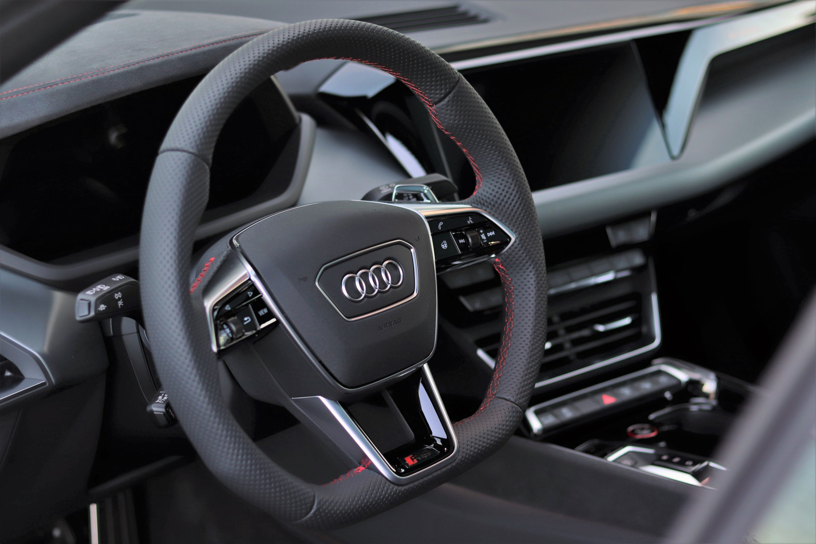 Audi e-tron GT RS