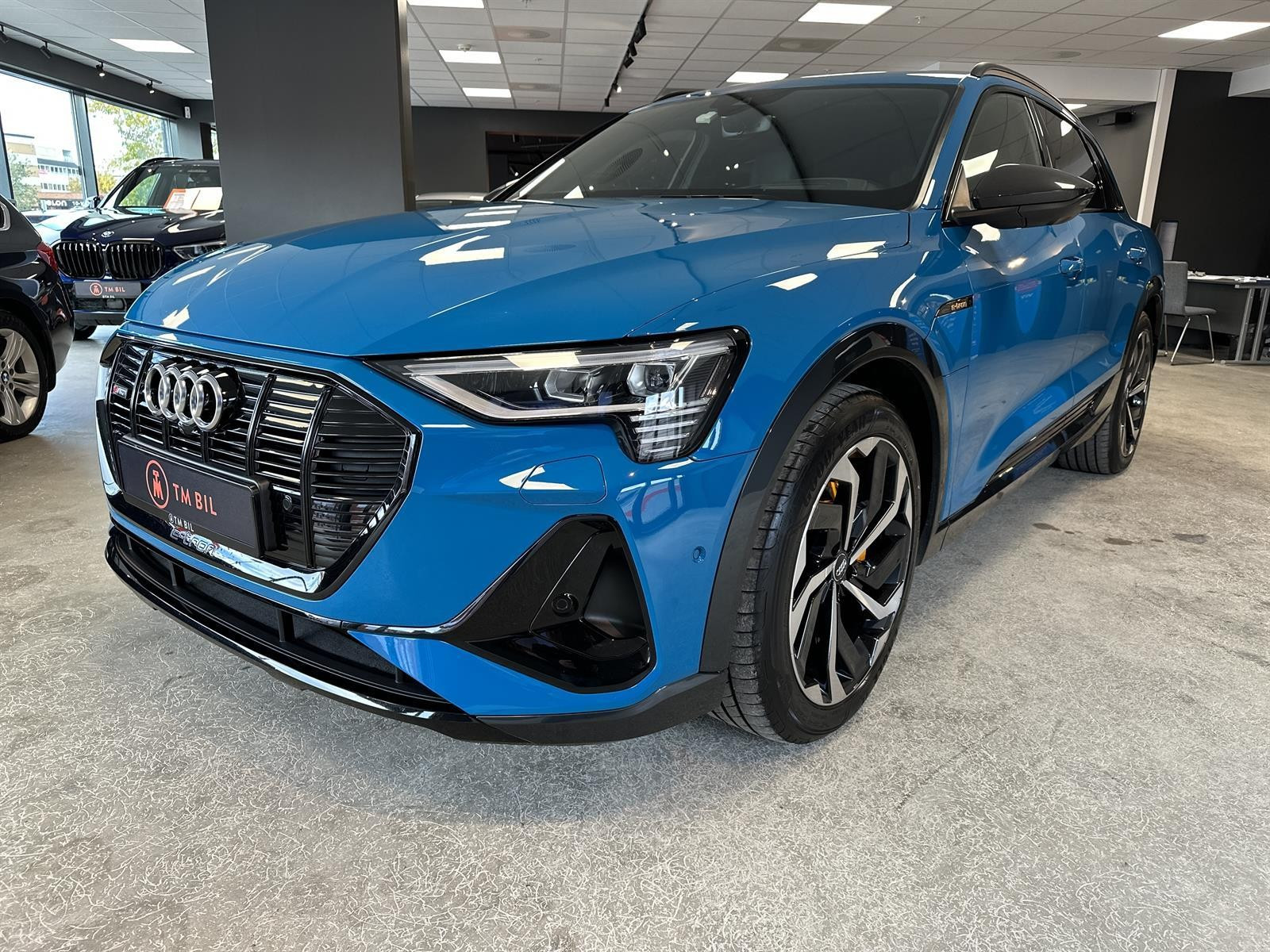 Audi e-tron