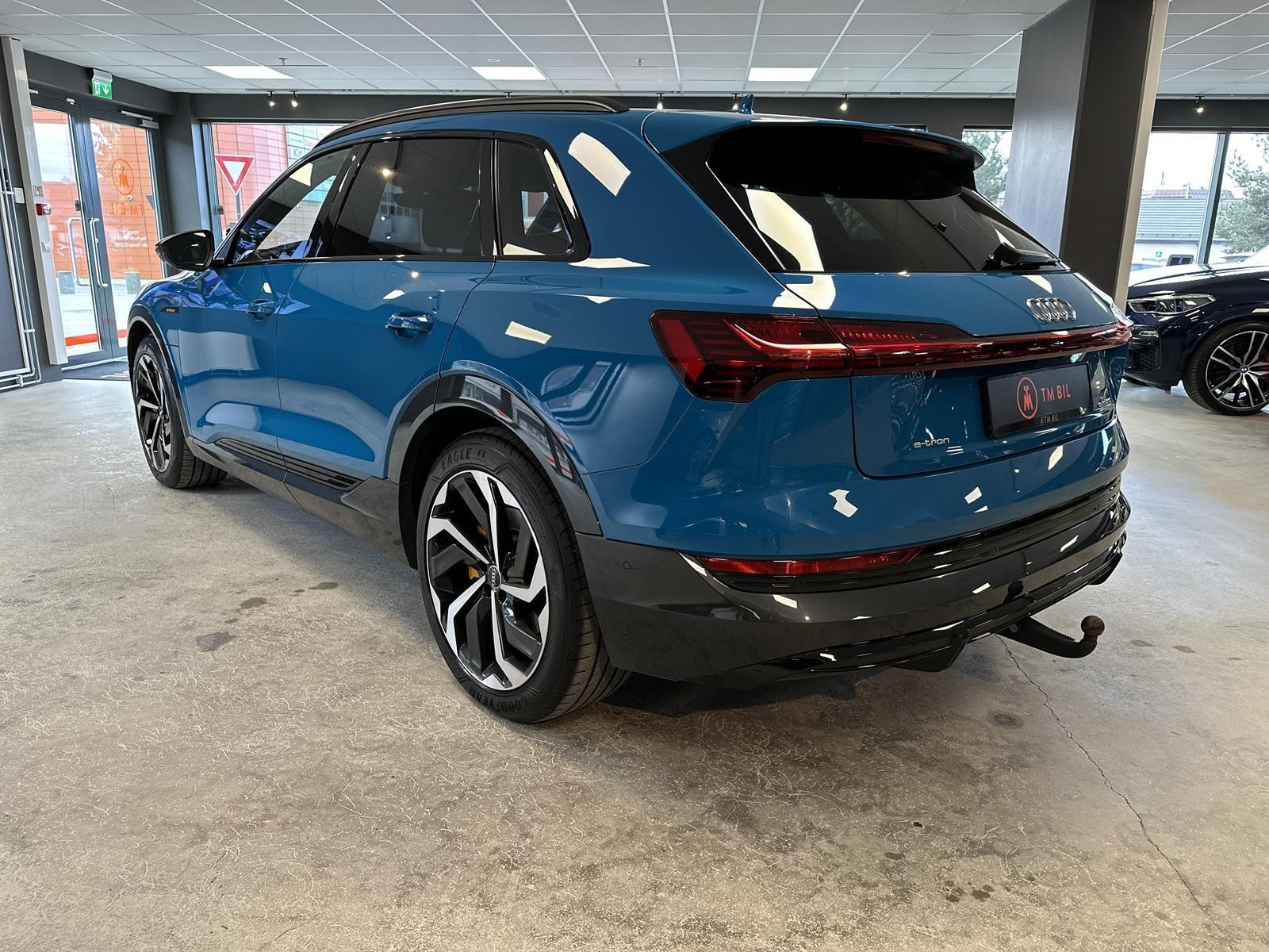Audi e-tron