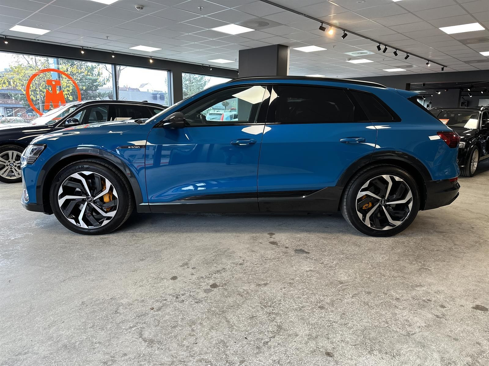 Audi e-tron