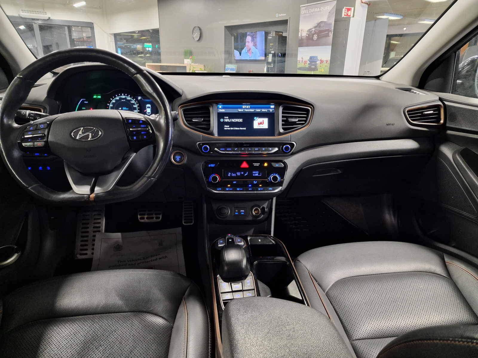 Hyundai IONIQ