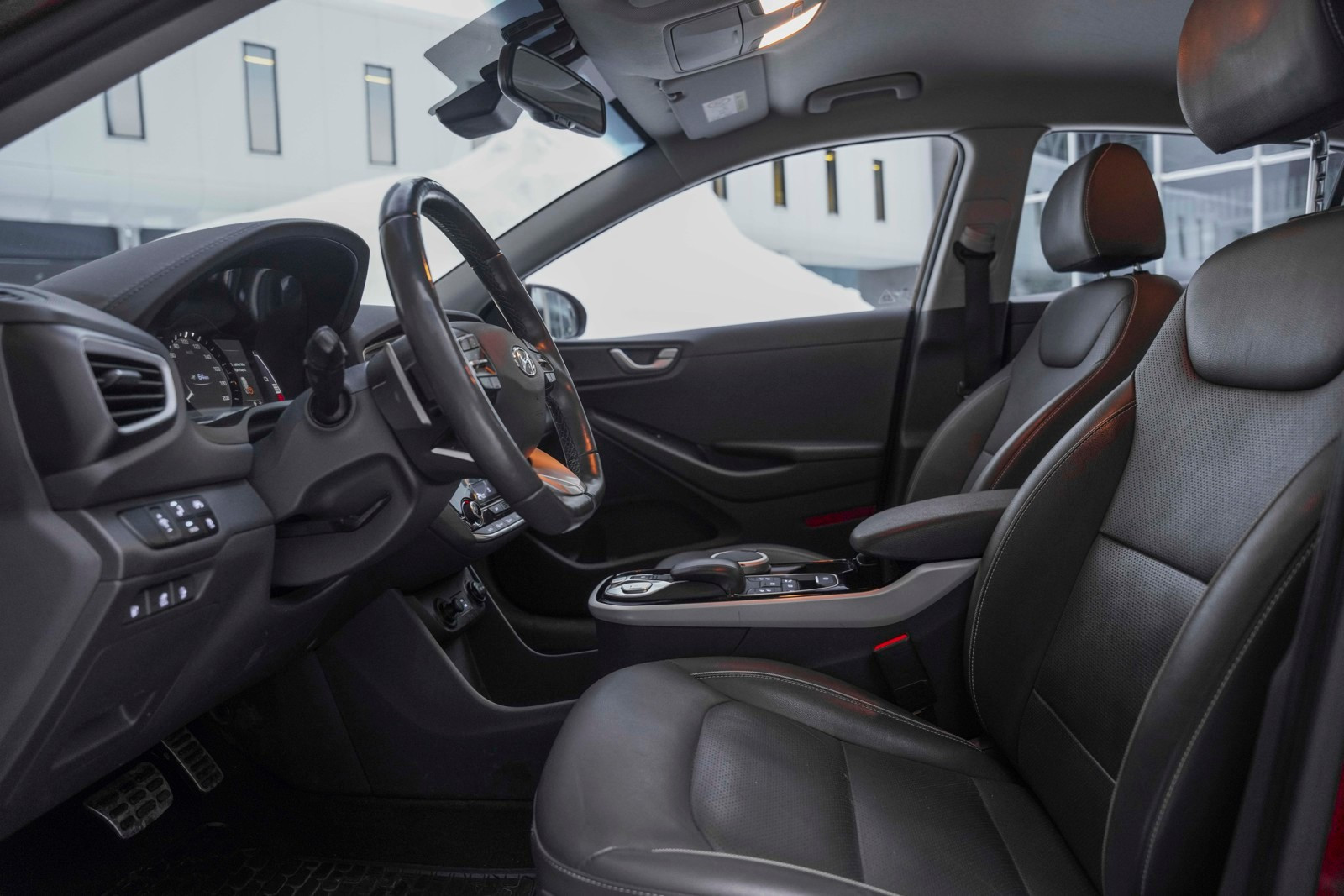 Hyundai IONIQ