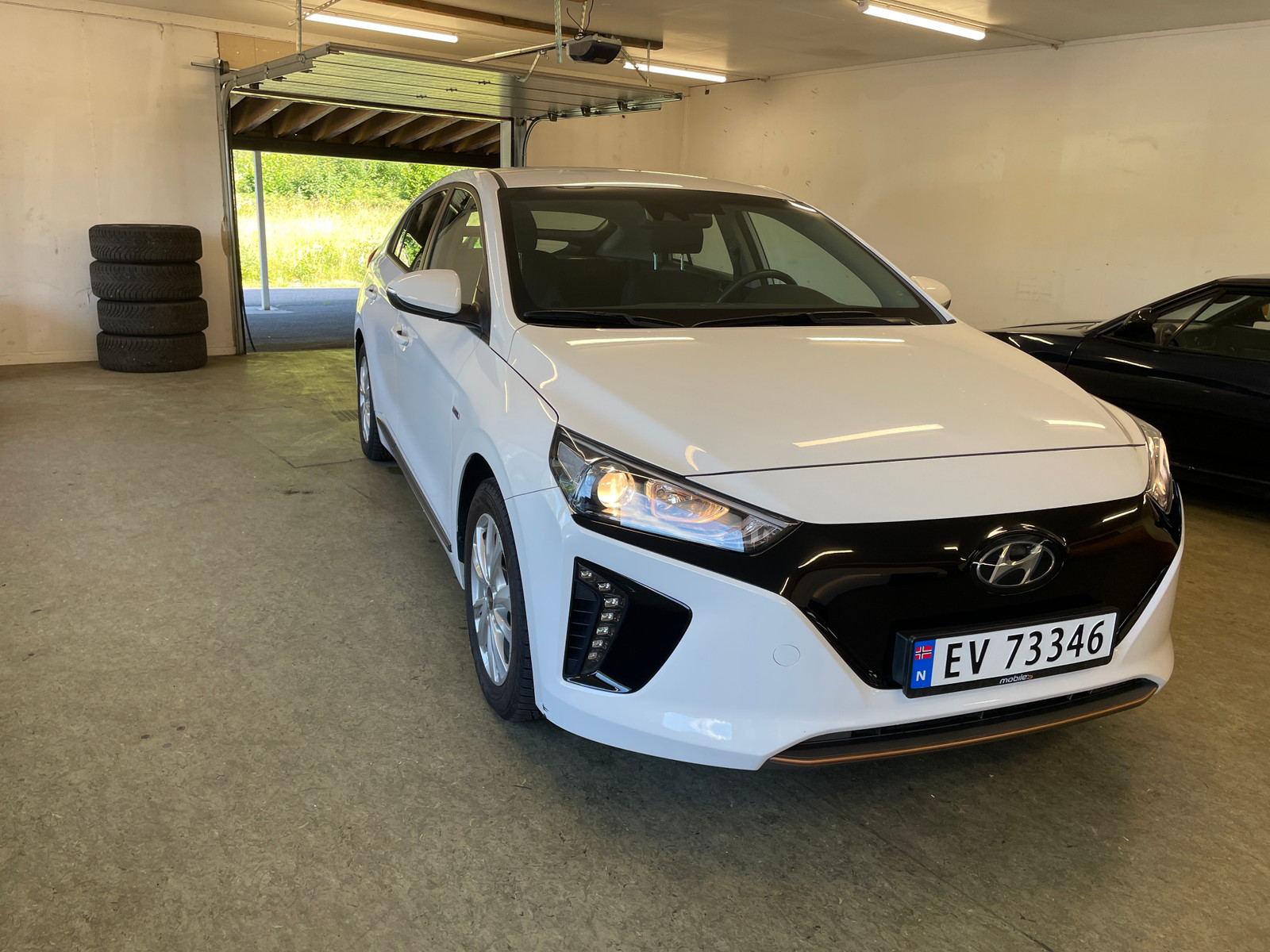Hyundai IONIQ