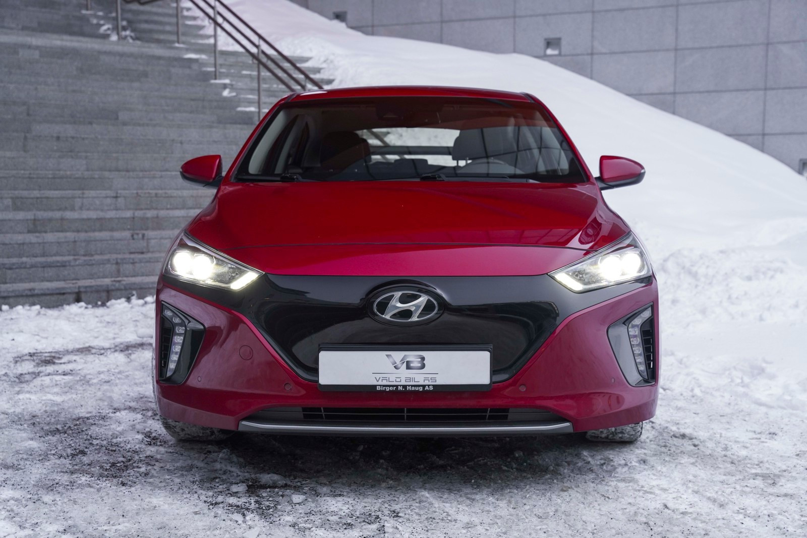 Hyundai IONIQ