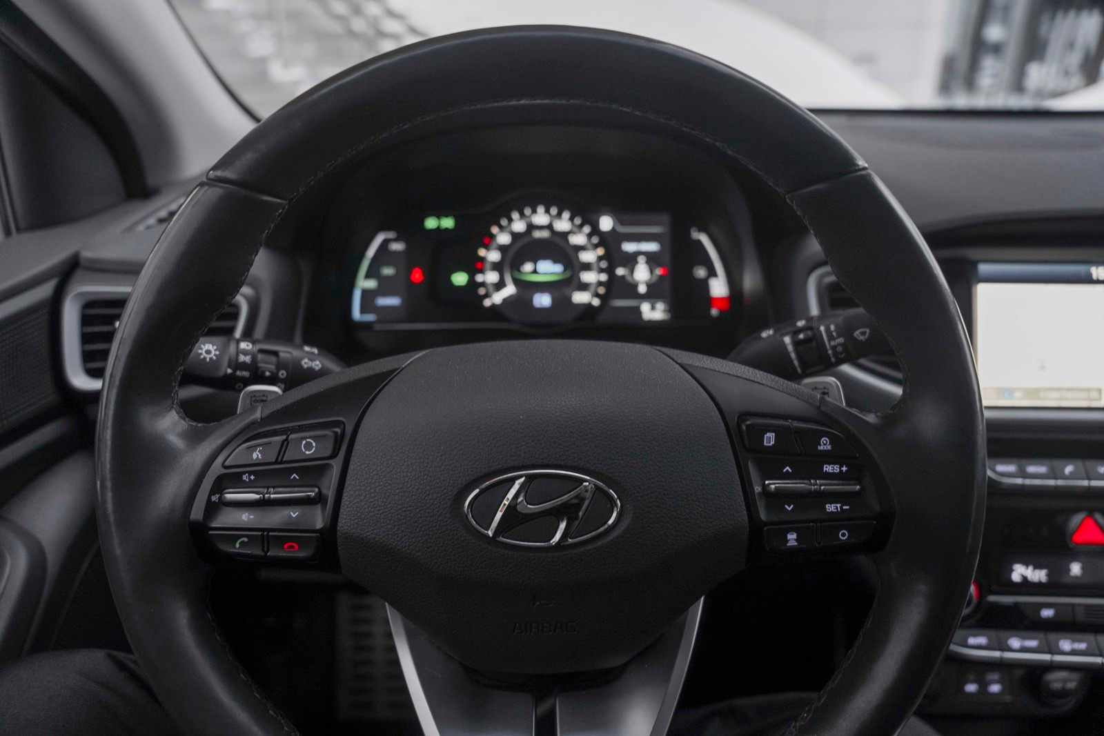 Hyundai IONIQ