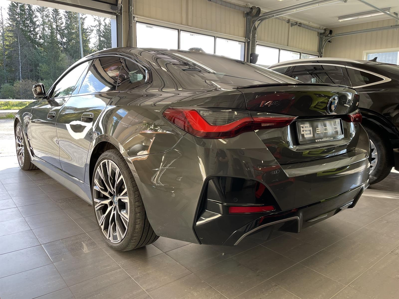 BMW i4 M50