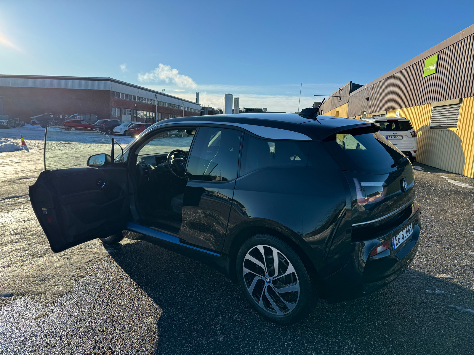 BMW i3