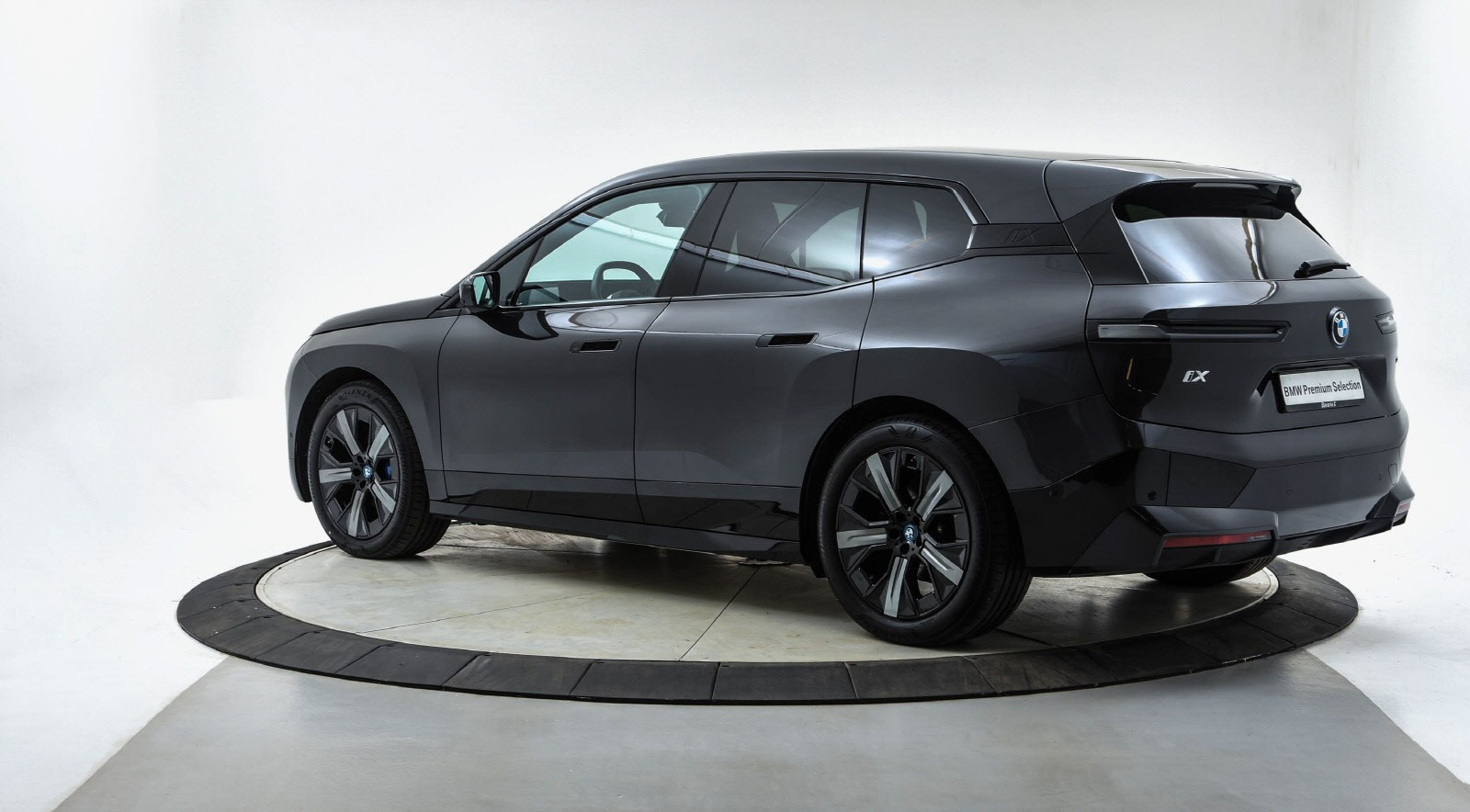 BMW iX xDrive 50
