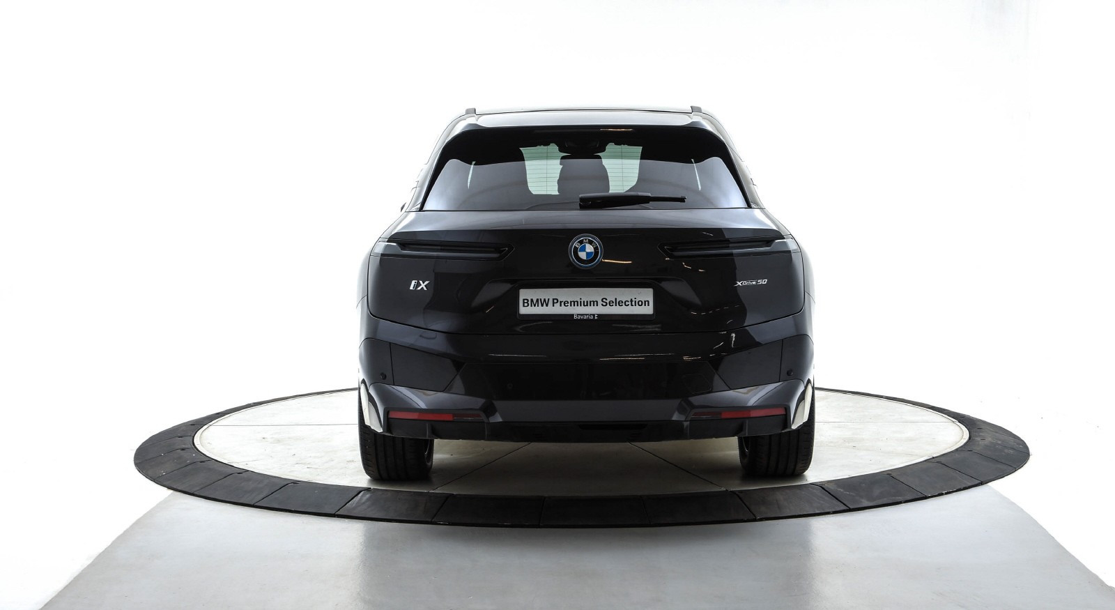 BMW iX xDrive 50