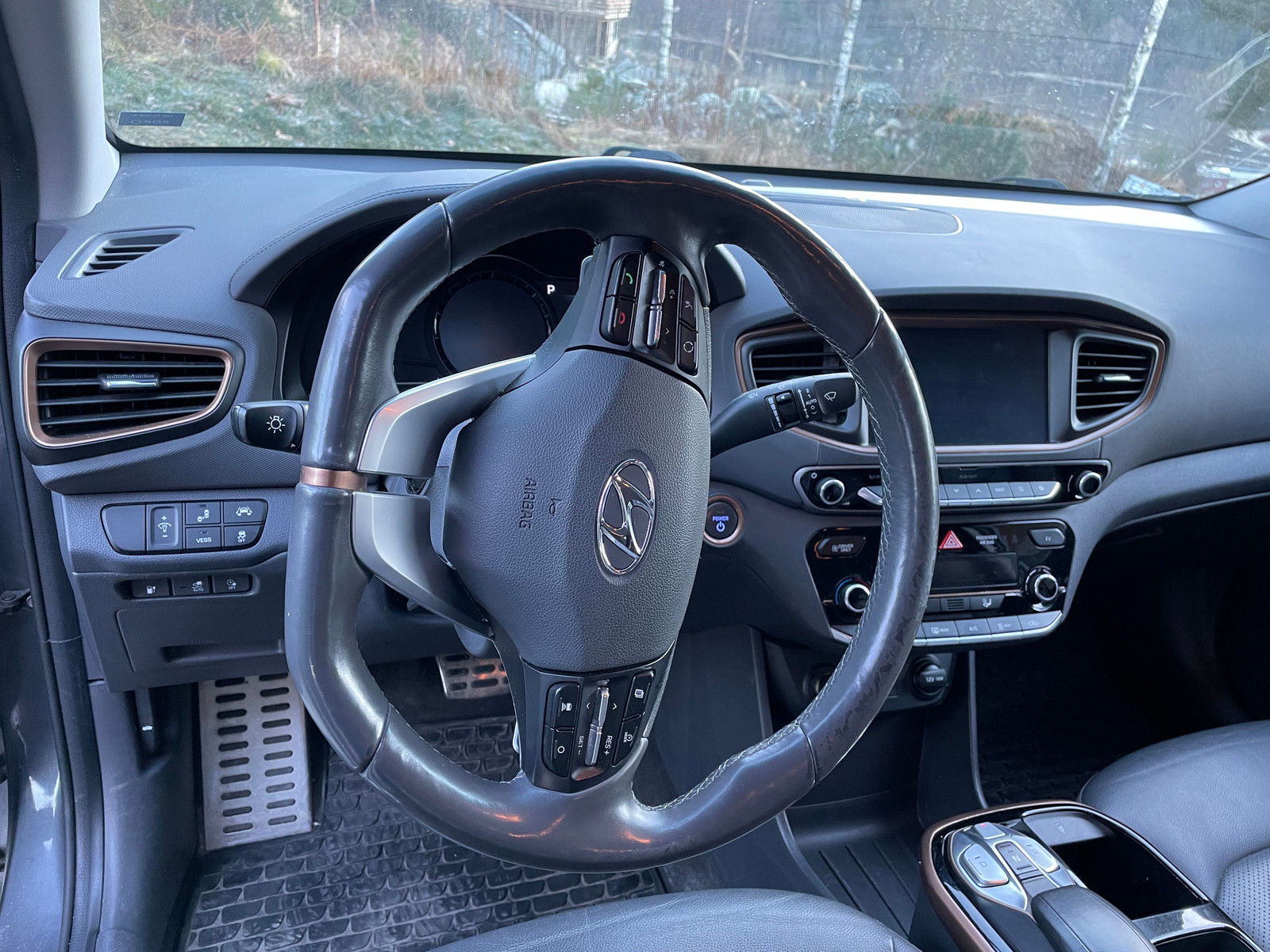 Hyundai IONIQ