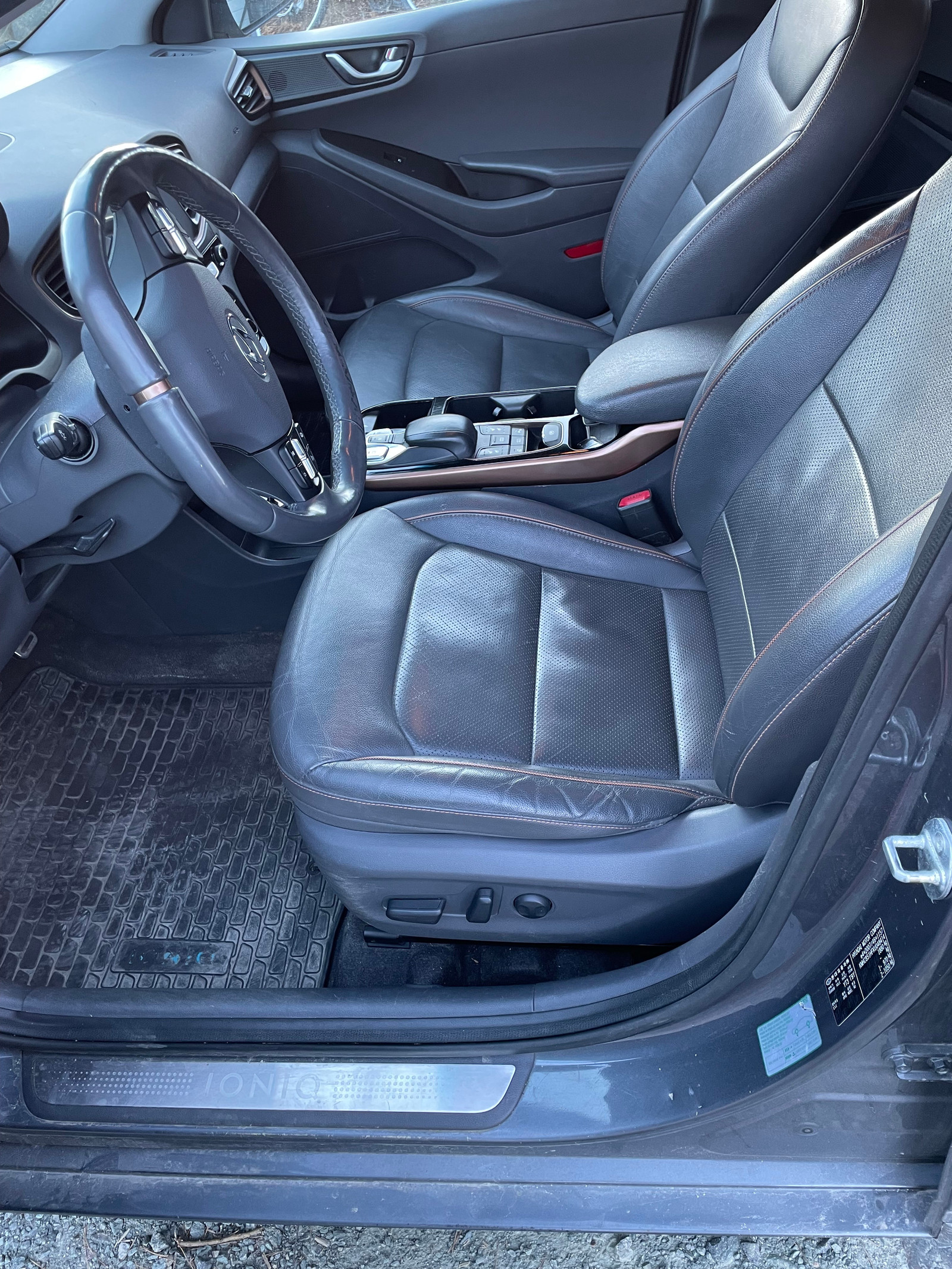 Hyundai IONIQ