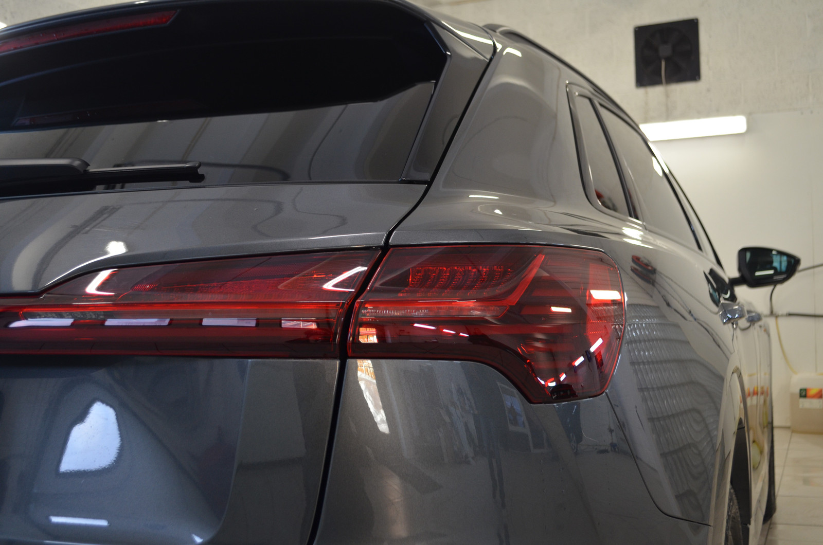 Audi e-tron