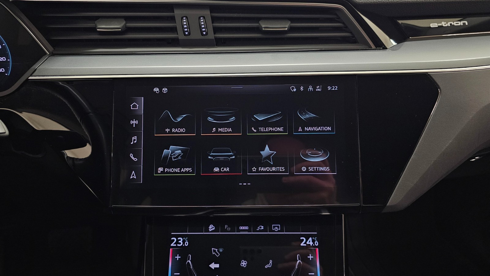 Audi e-tron
