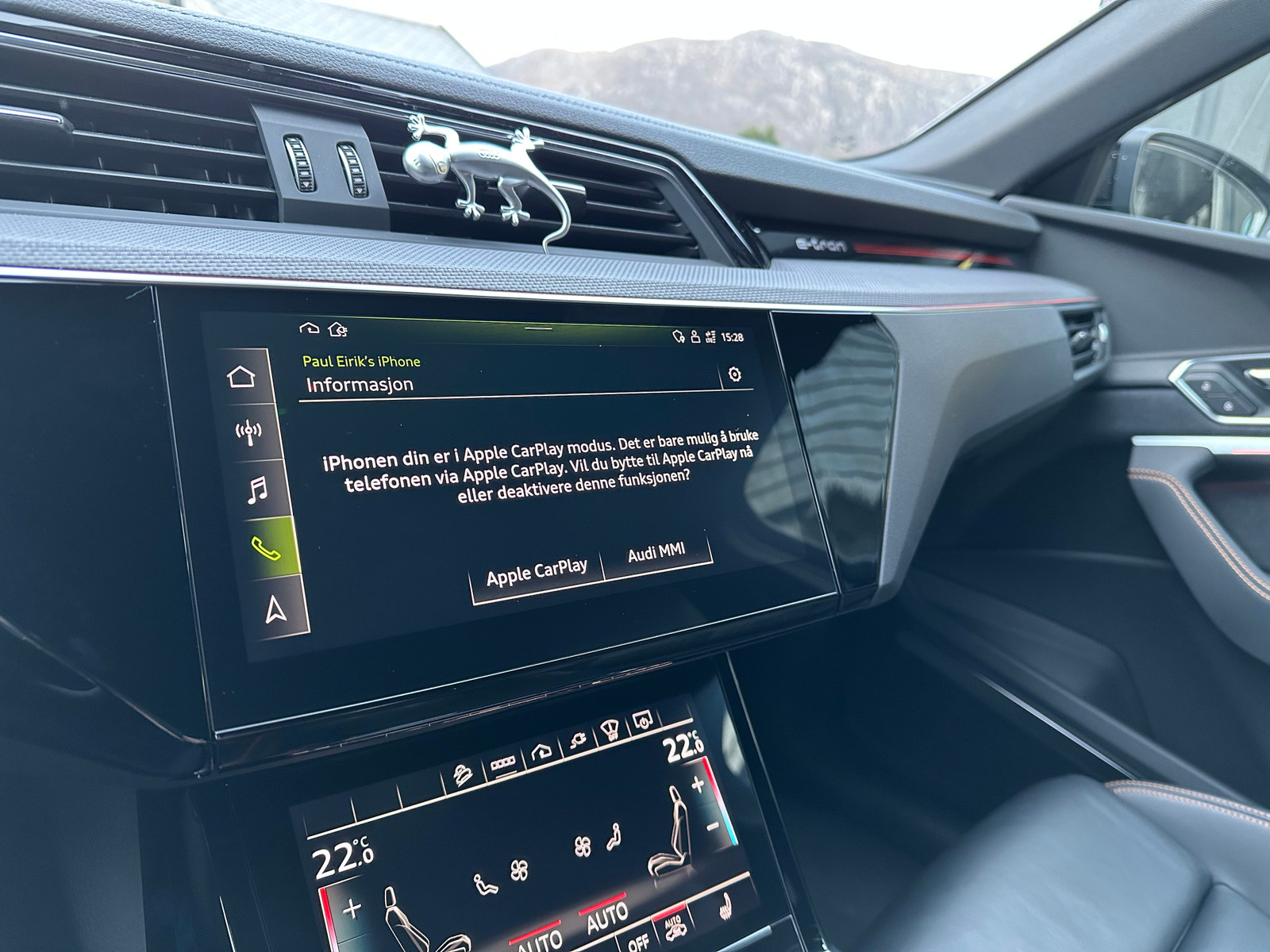 Audi e-tron
