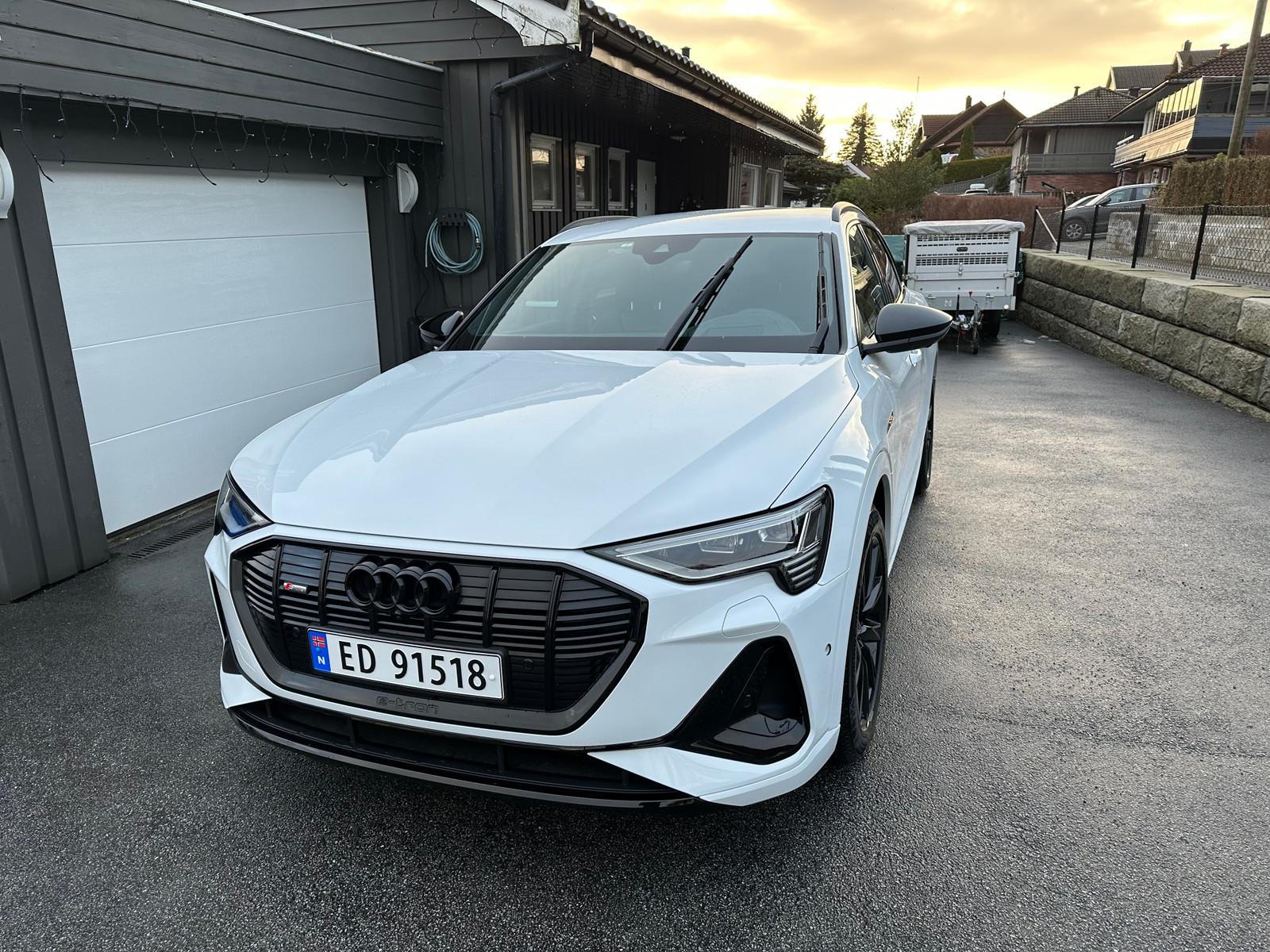 Audi e-tron