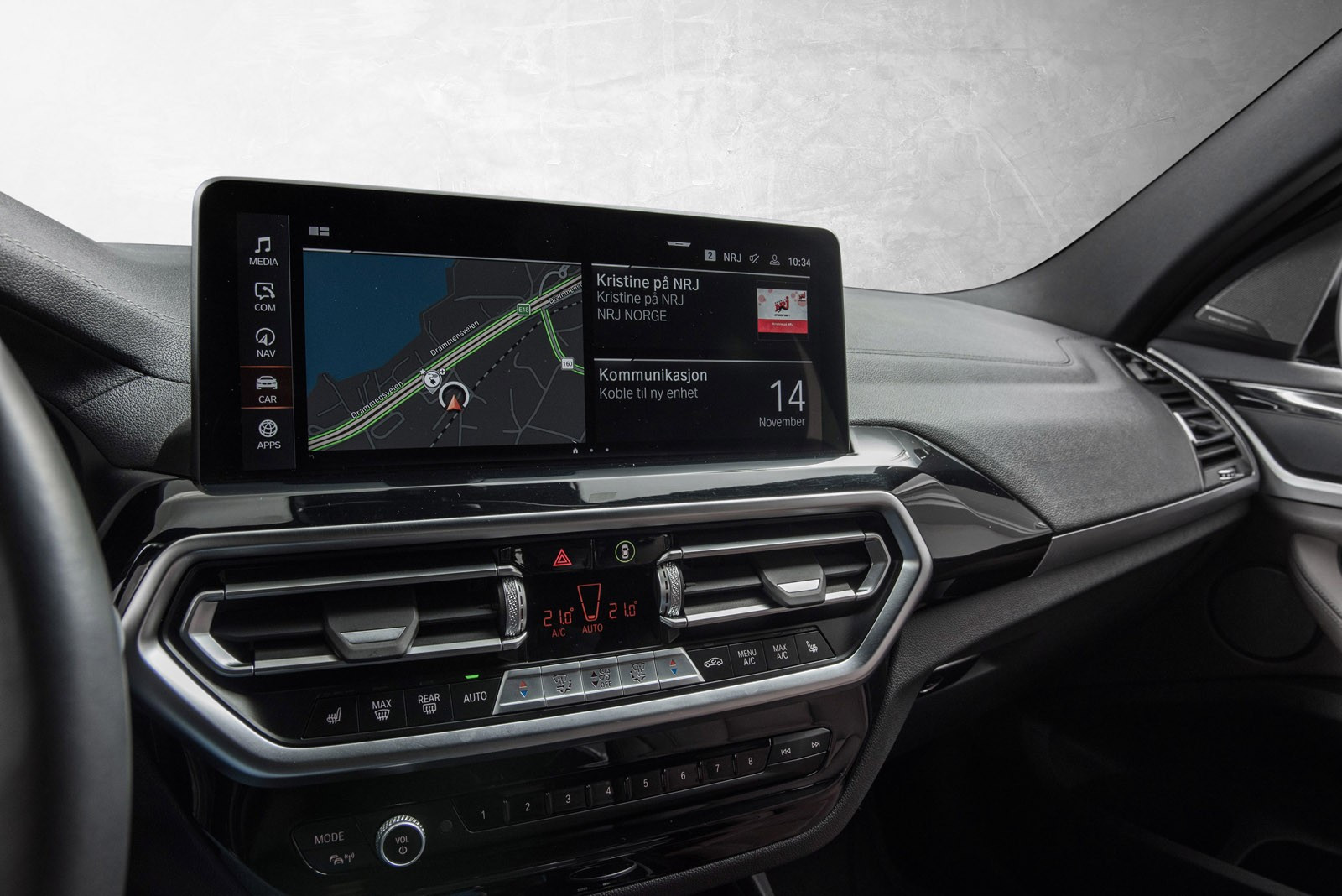 BMW iX3