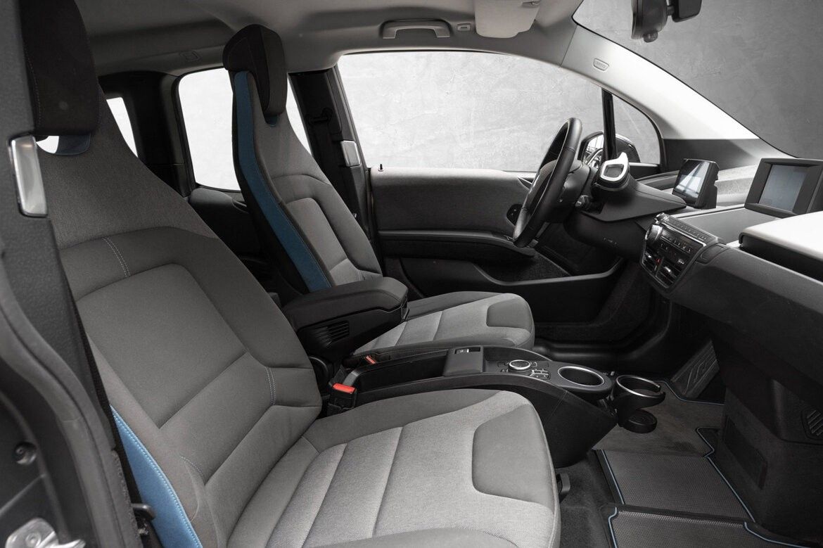 BMW i3