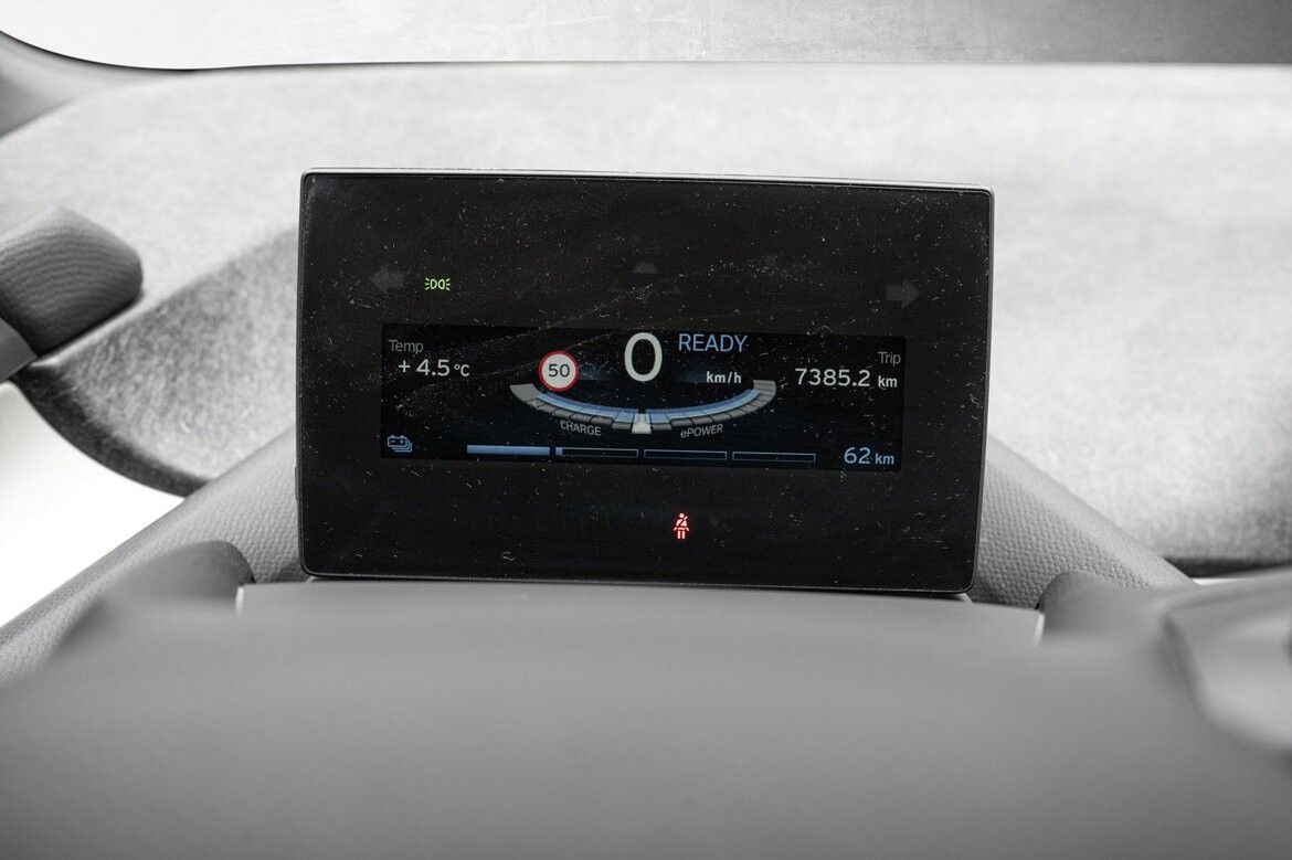 BMW i3