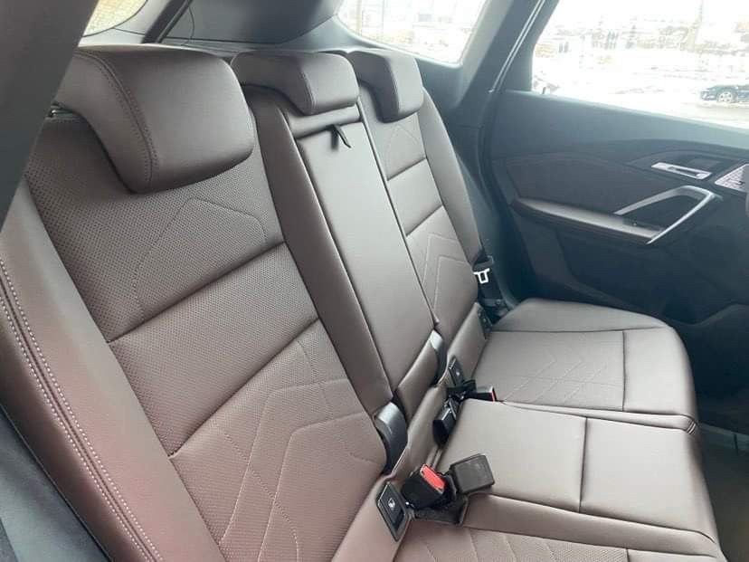 BMW iX1