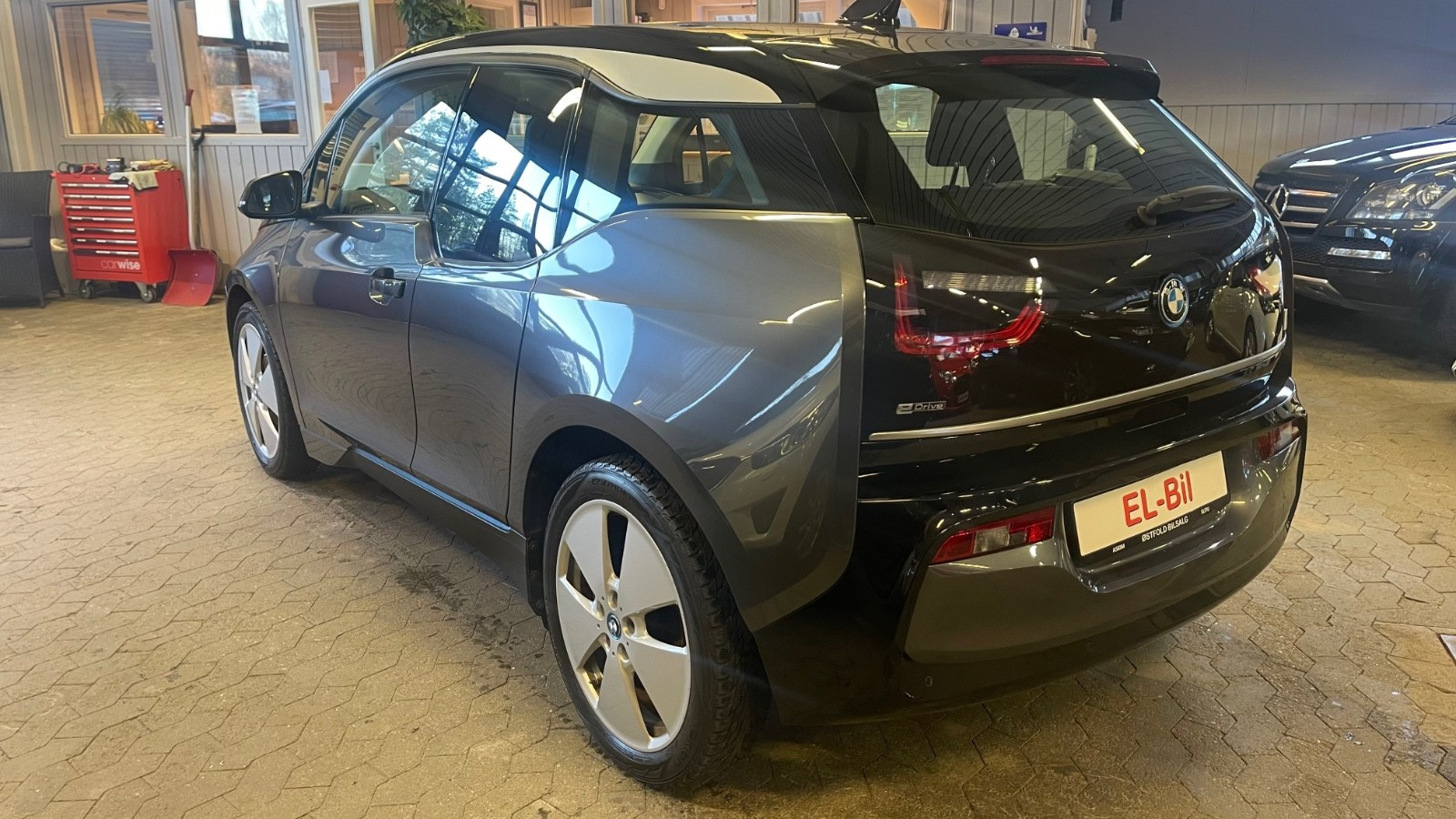 BMW i3
