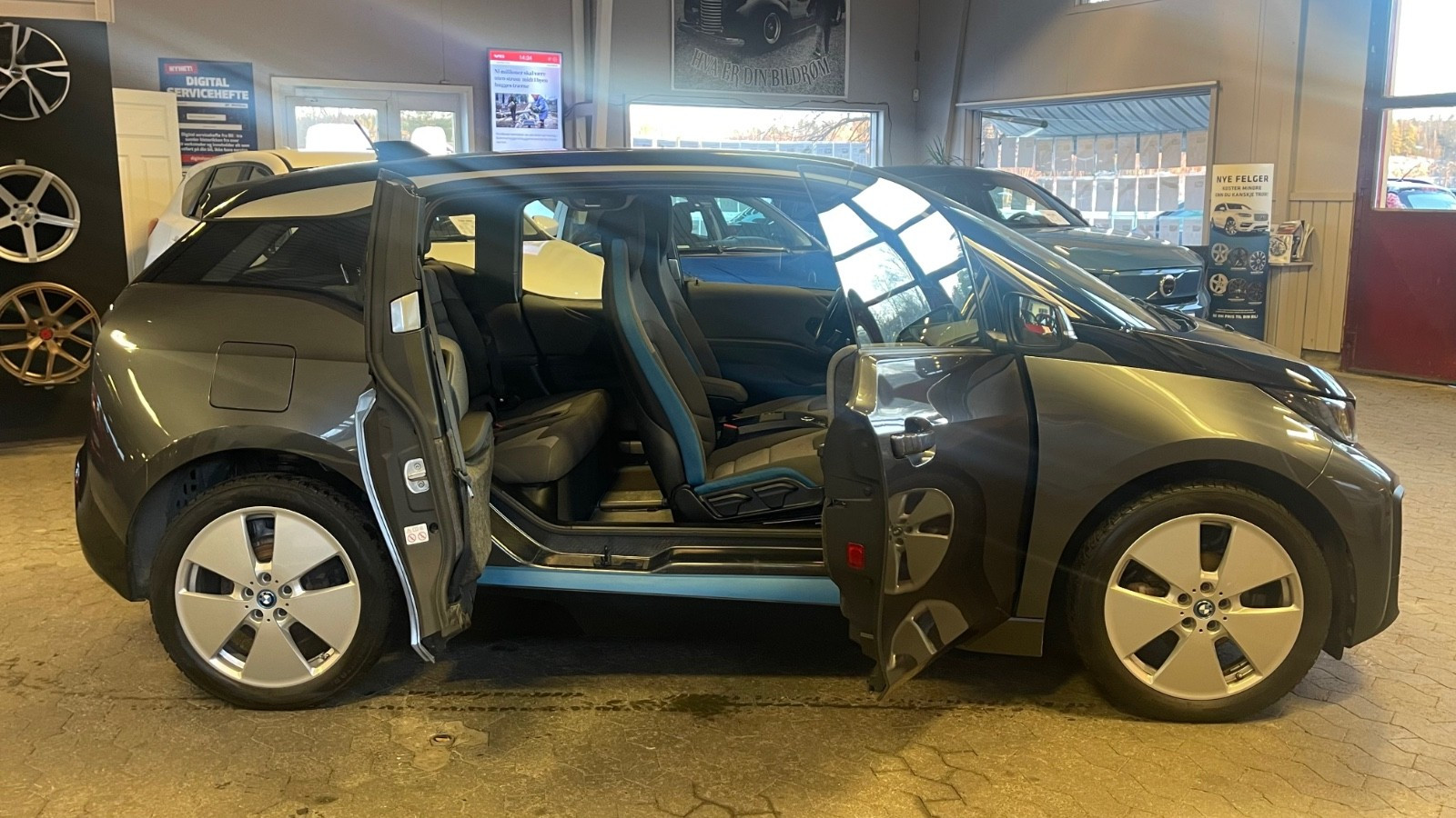BMW i3