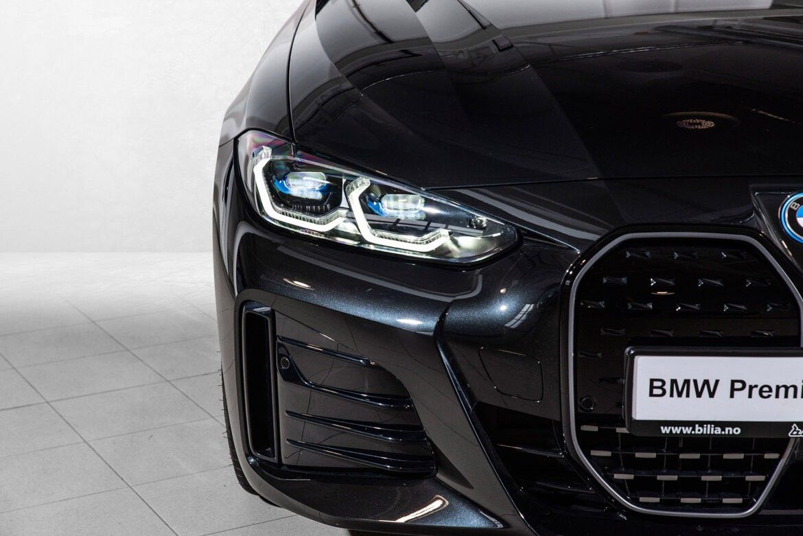 BMW i4 M50