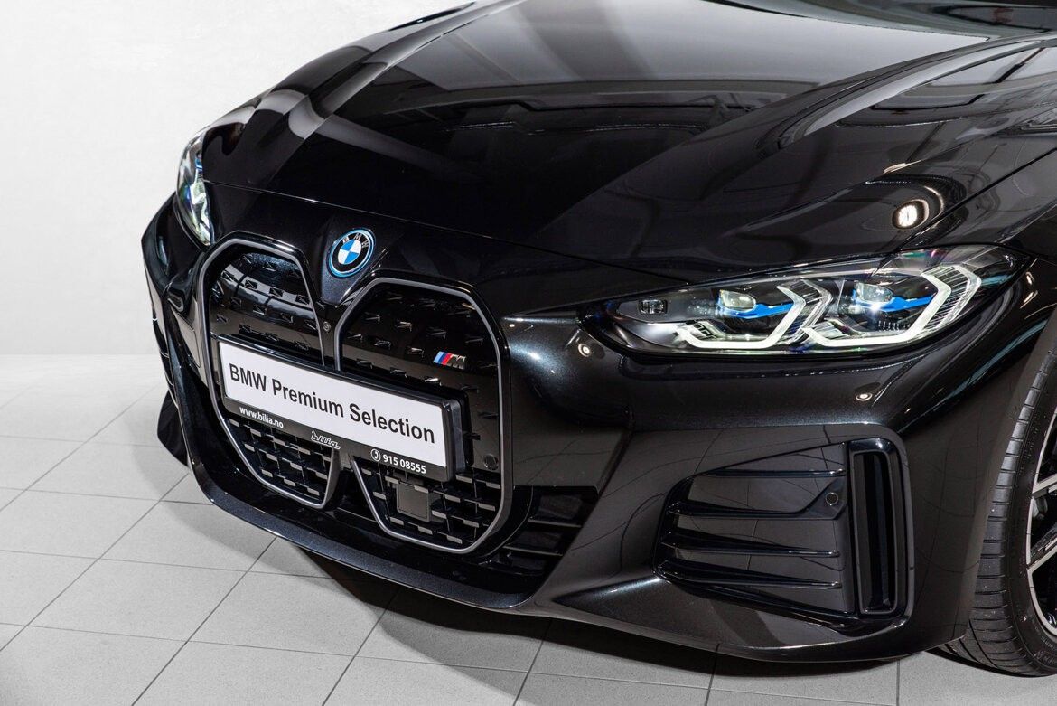 BMW i4 M50