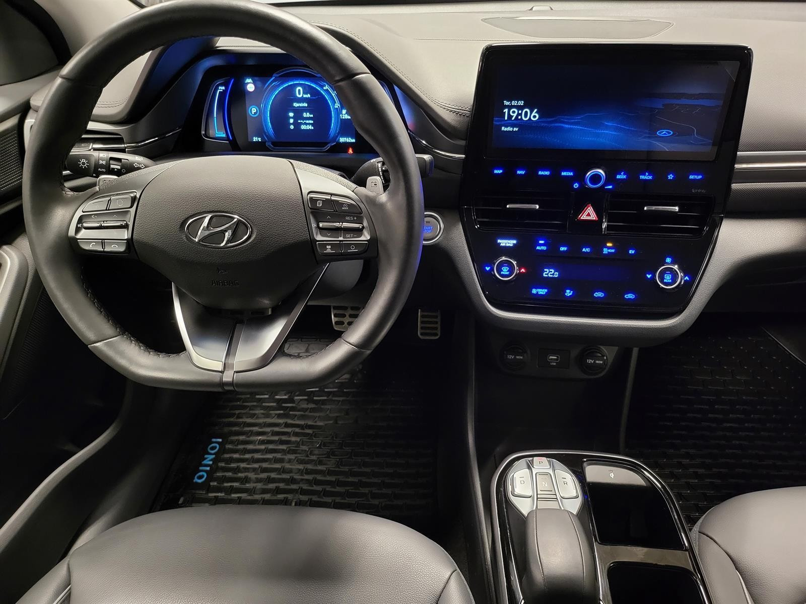 Hyundai IONIQ