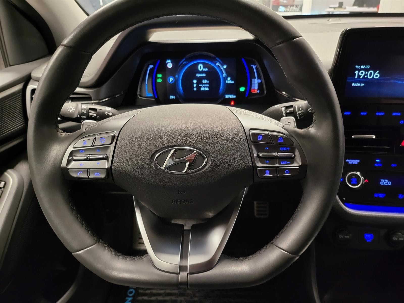 Hyundai IONIQ