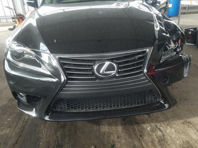 Lexus IS 200T 2016