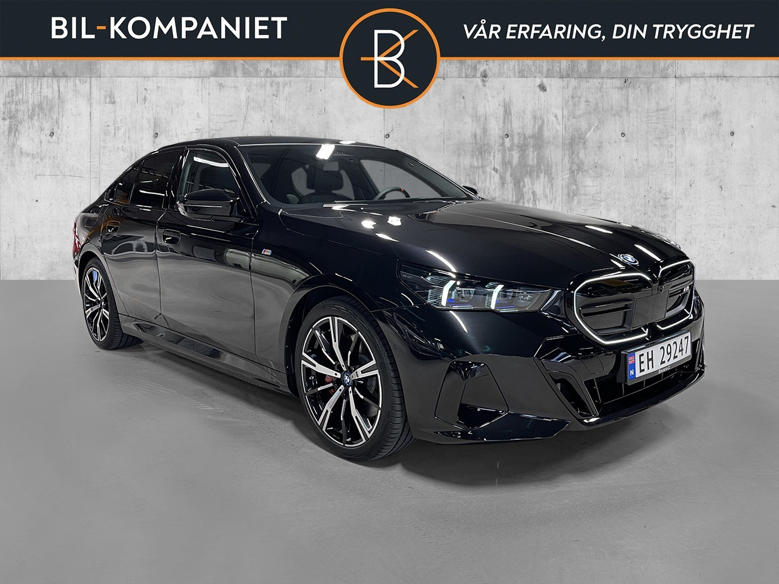 BMW i5 M60