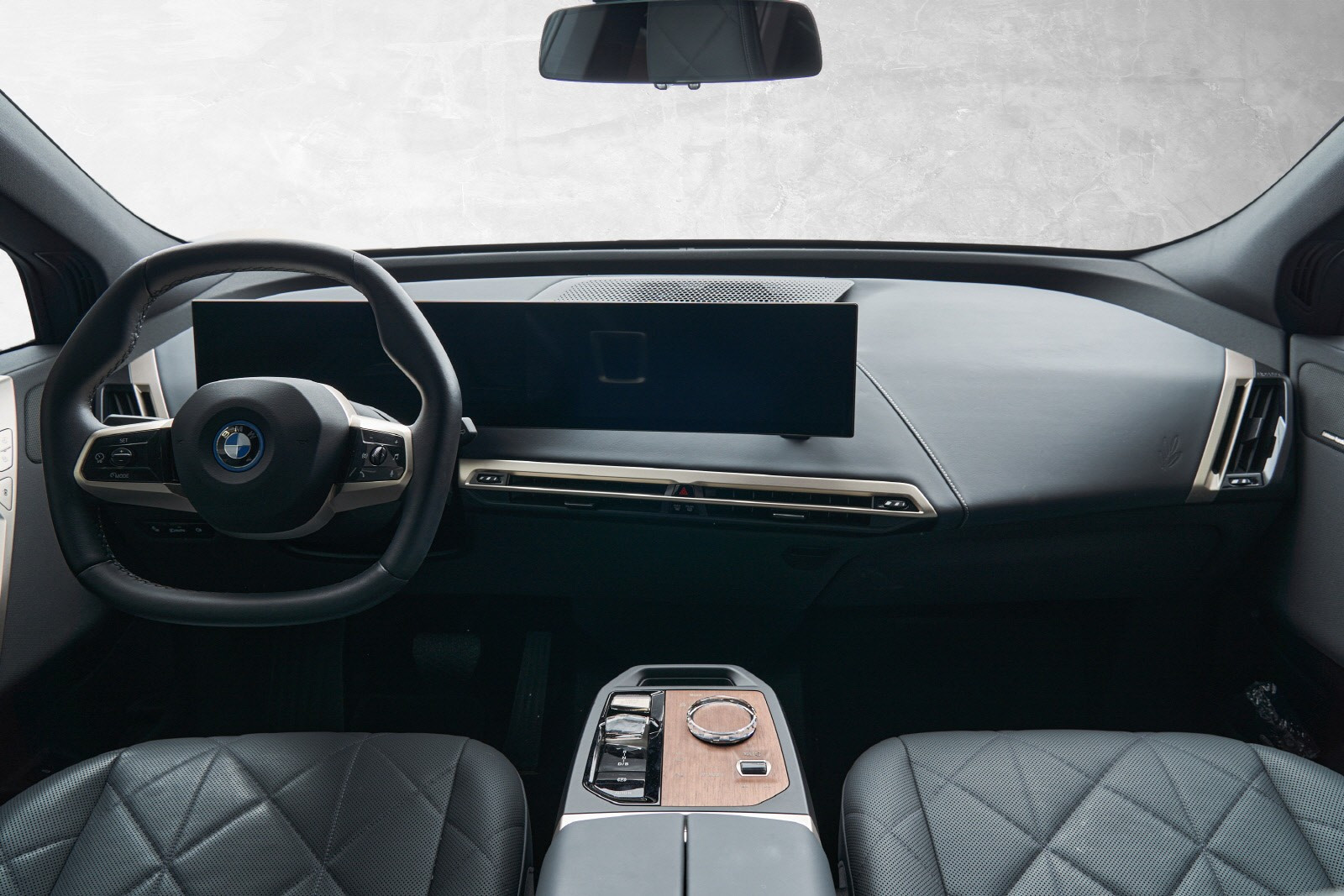 BMW iX xDrive 50