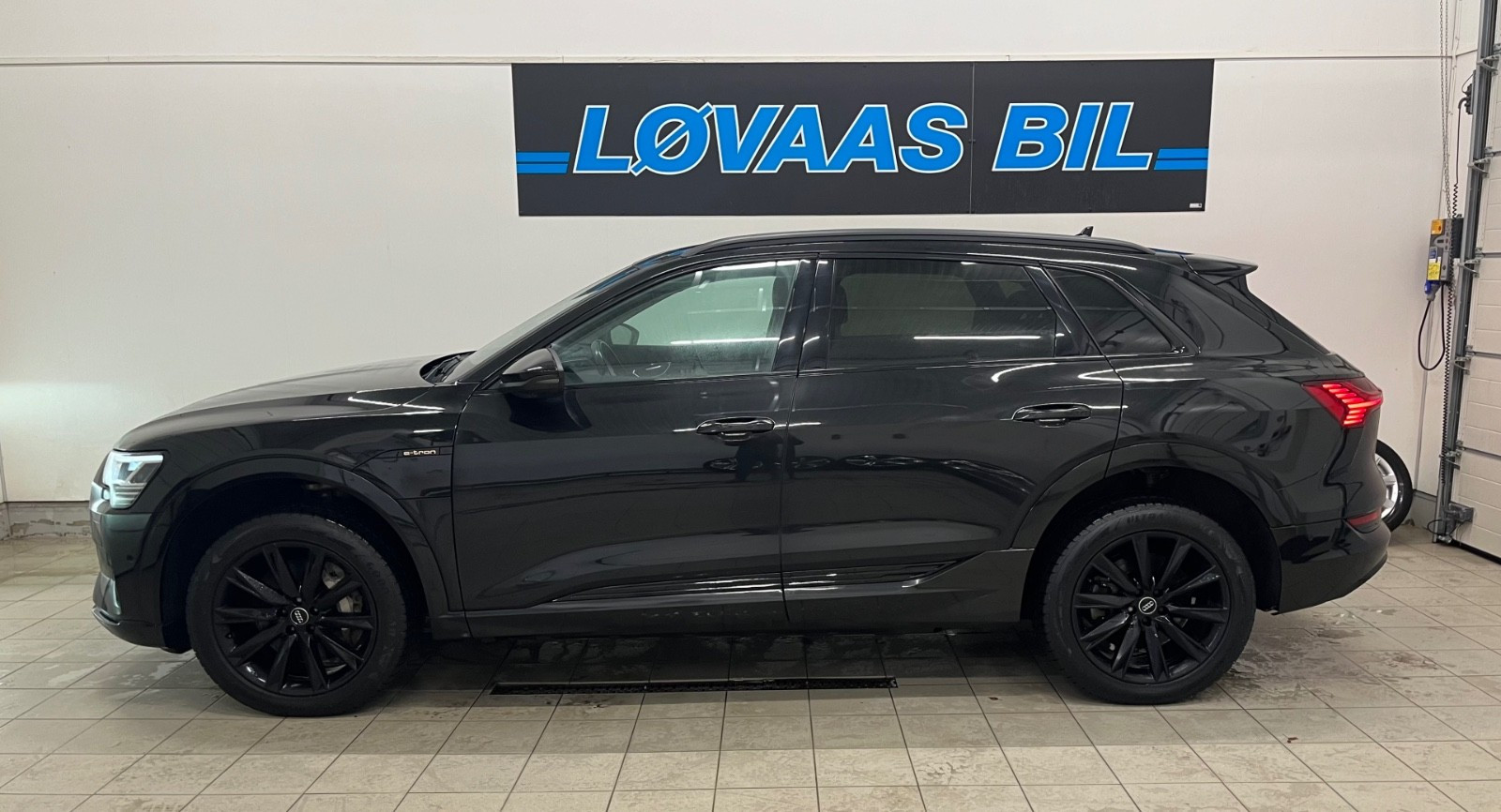 Audi e-tron