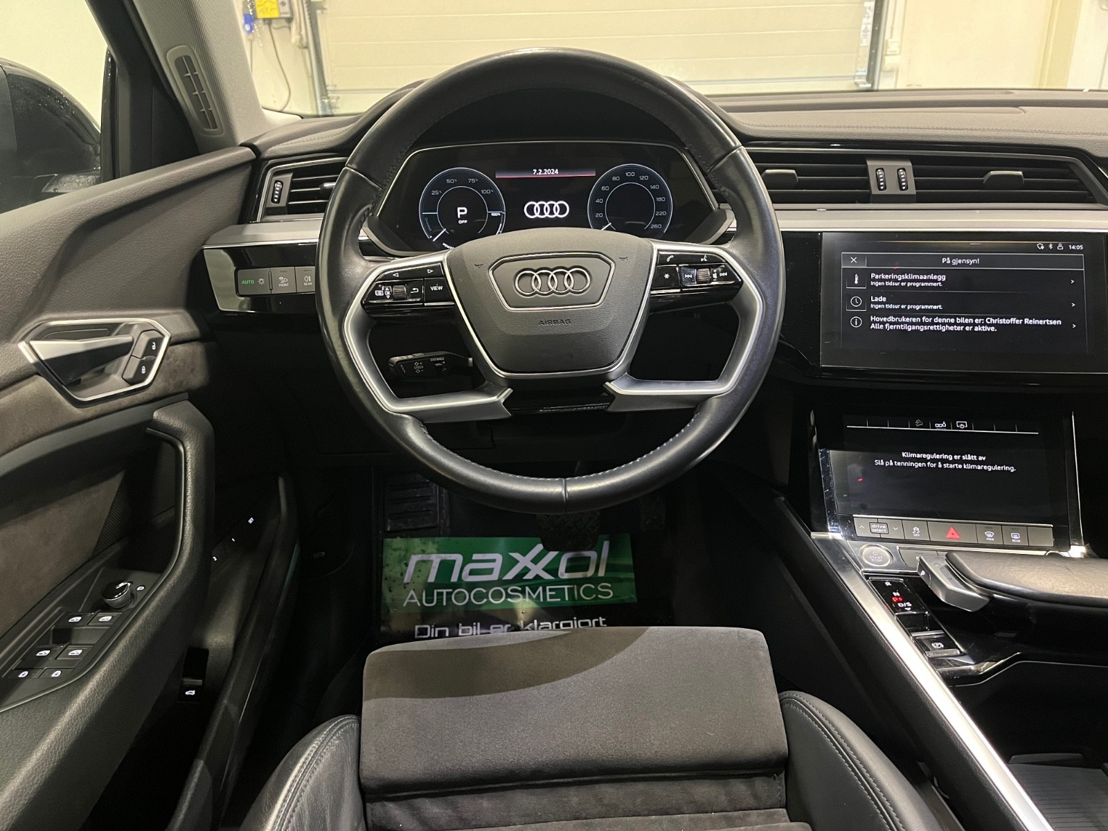 Audi e-tron
