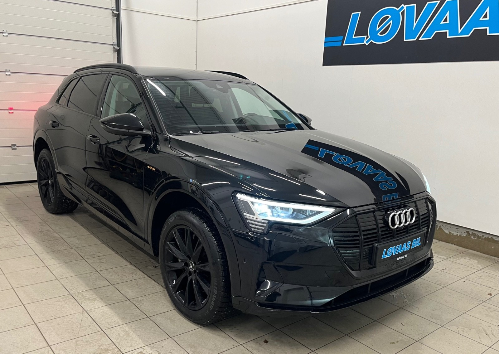 Audi e-tron