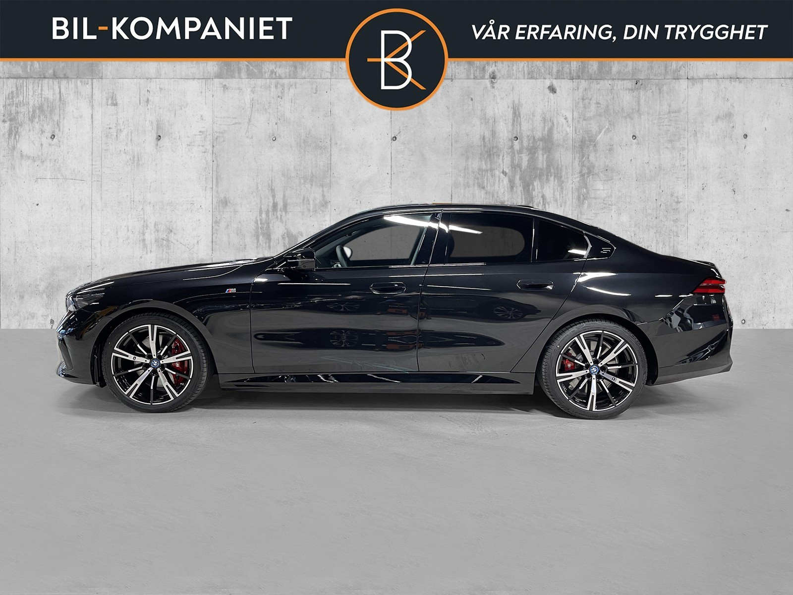 BMW i5 M60
