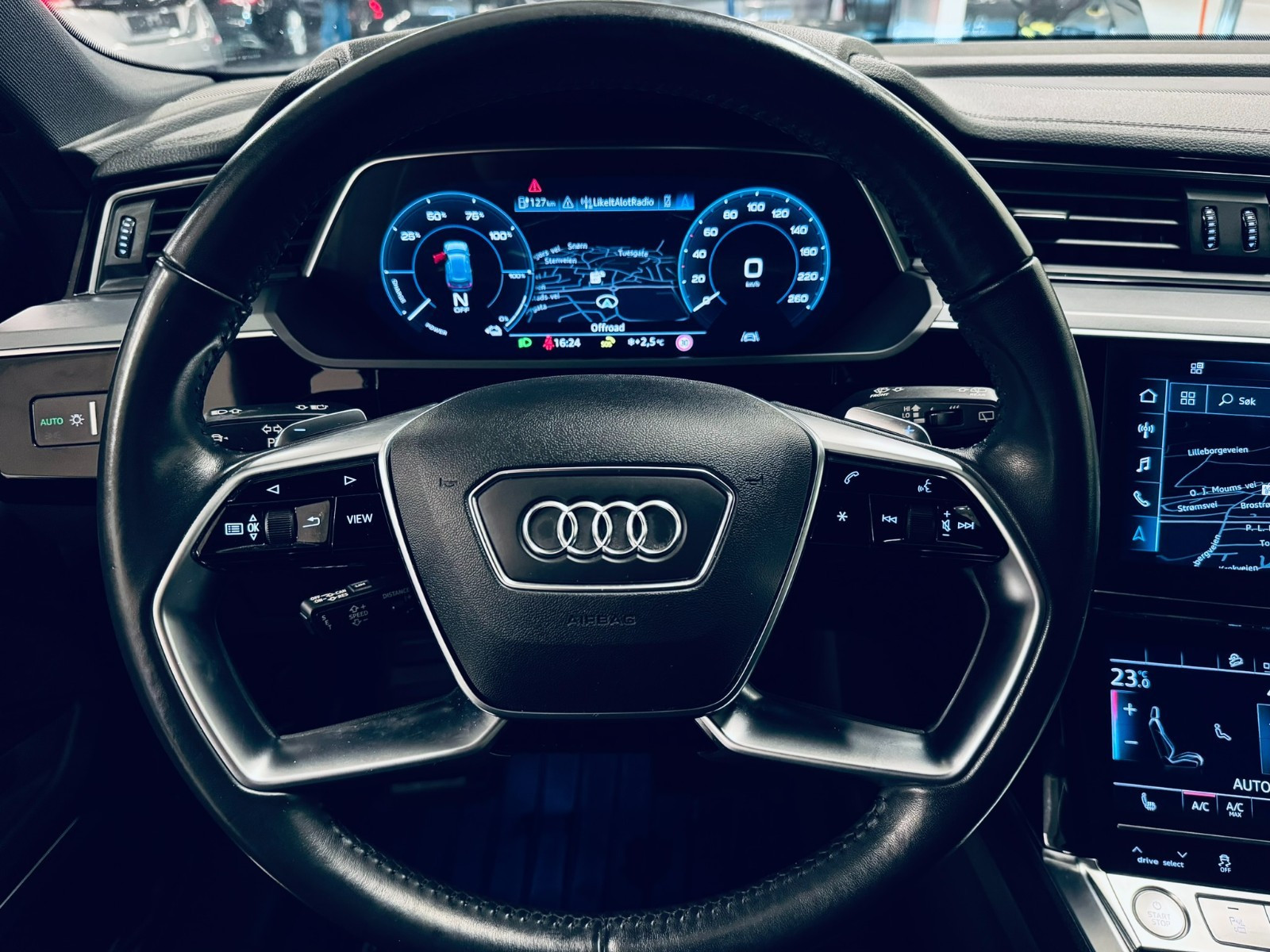 Audi e-tron