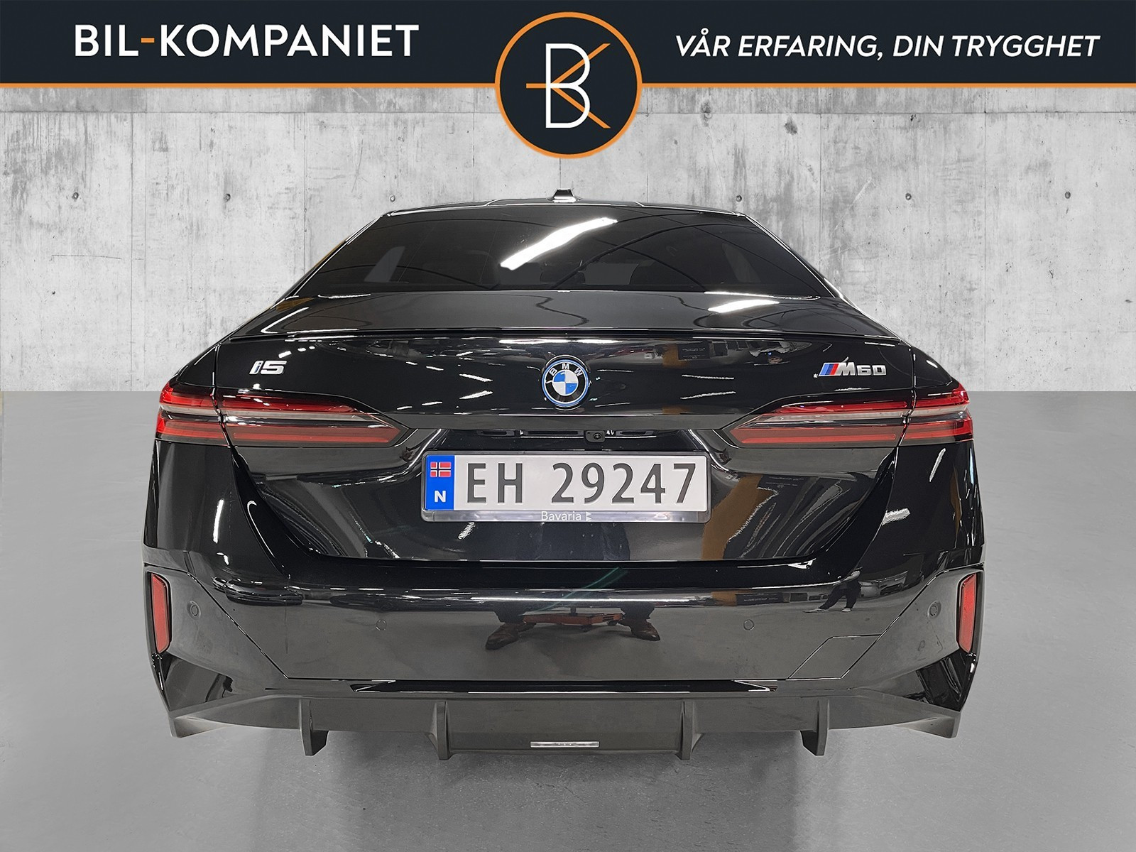 BMW i5 M60