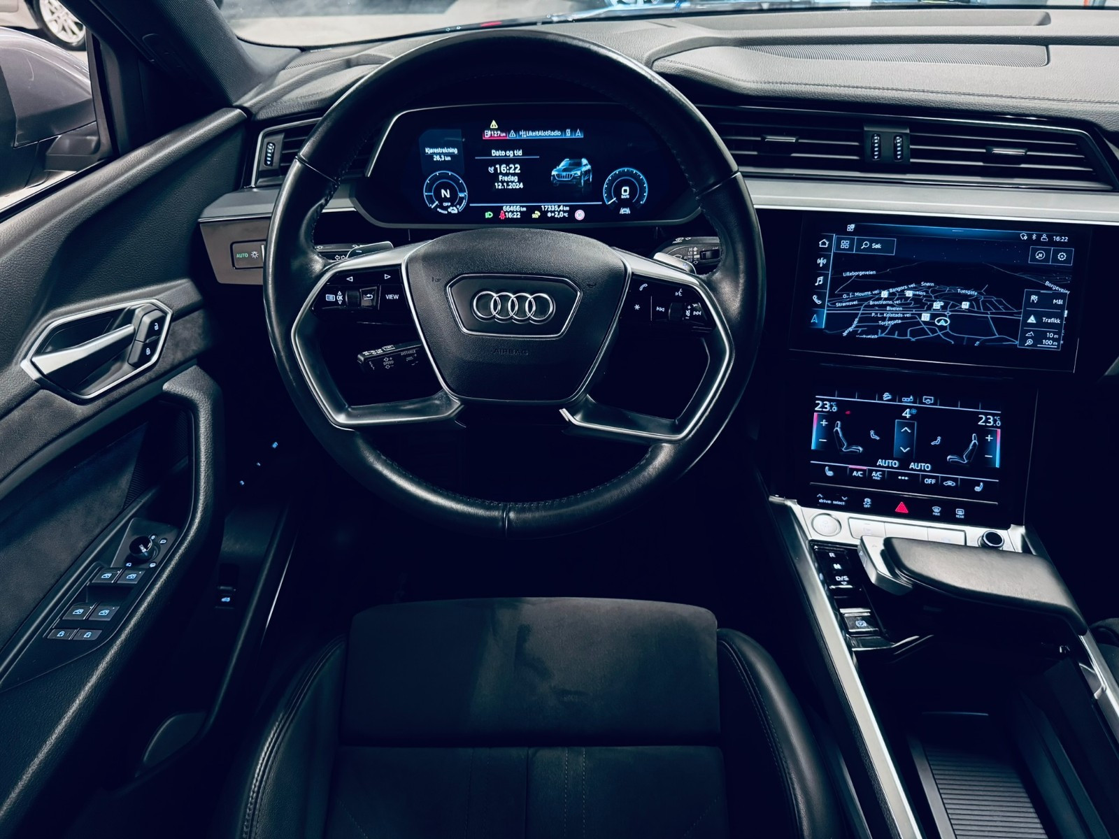 Audi e-tron