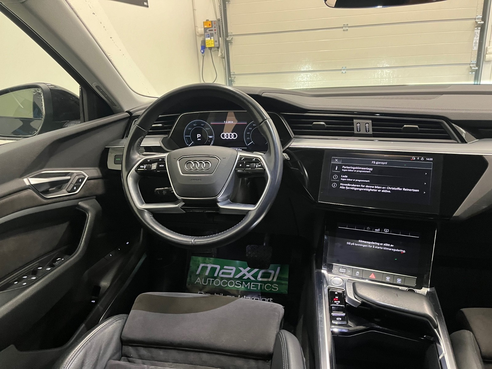 Audi e-tron