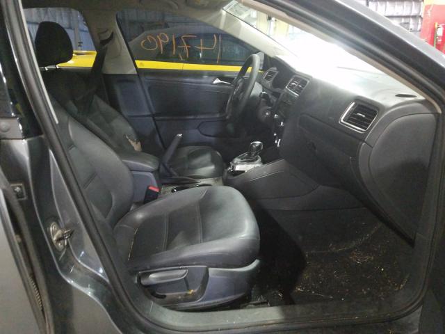 Volkswagen Jetta SE 2011