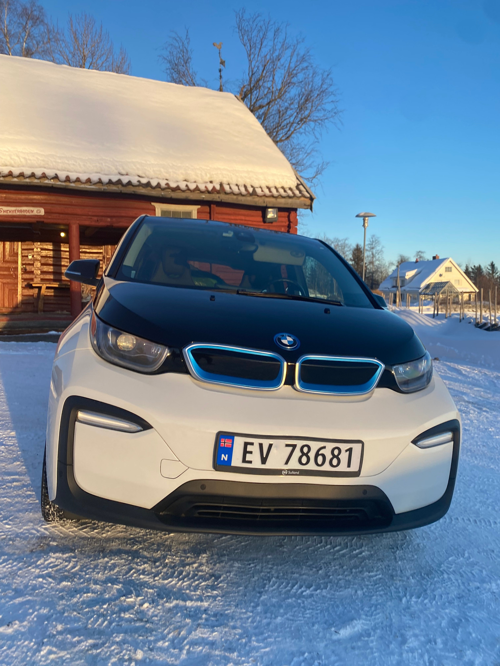 BMW i3