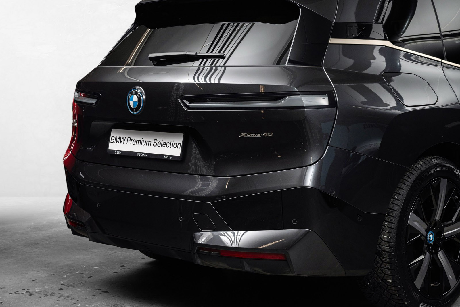 BMW iX xDrive 40