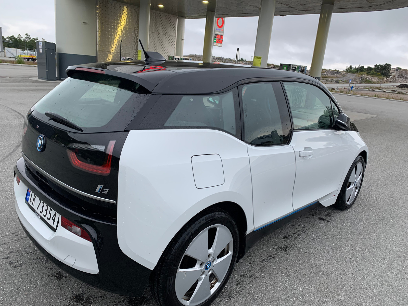BMW i3