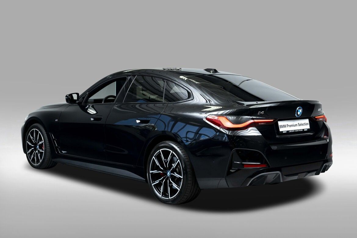 BMW i4 M50