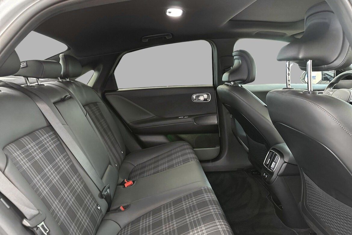 Hyundai Ioniq 6